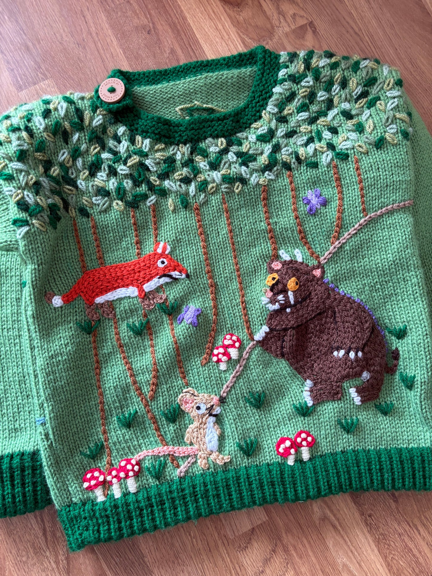 Pre-made Knitted Green Jumper with Gruffalo scene - Size 3-4 years