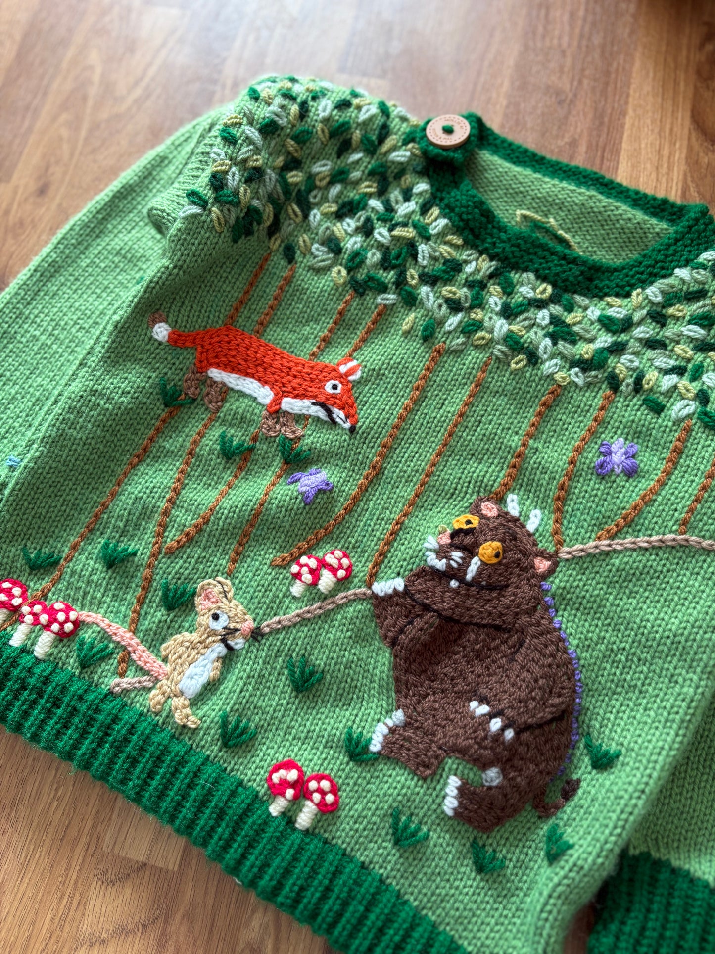 Pre-made Knitted Green Jumper with Gruffalo scene - Size 3-4 years