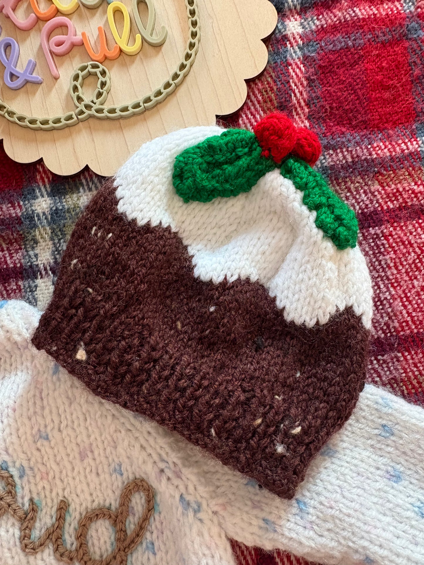 Pre-made Knitted Christmas White Fleck Cardigan with Lil’ Pudding and Christmas Pudding hat - Size 0-3 months